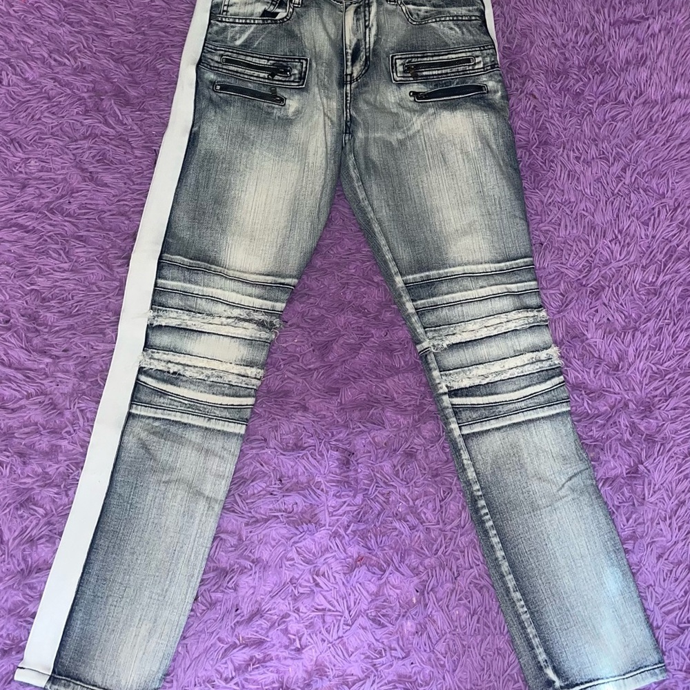 Stylish Blue Wash Men's Jeans